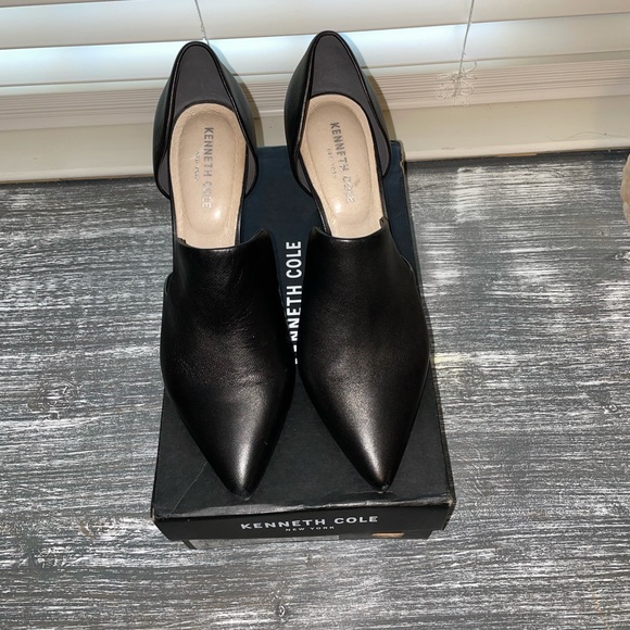 Kenneth Cole Riley 85 DRS pointed toe Loafers black leather pumps size 9. - Picture 6 of 13